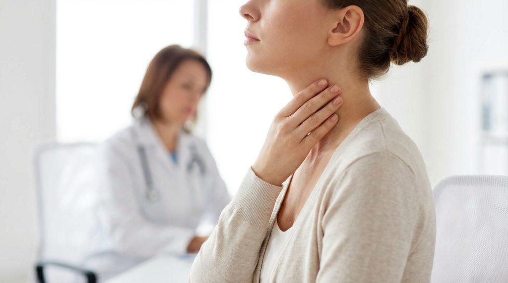 Tiroidita Hashimoto: simptome, diagnostic si cum traiesti cu ea